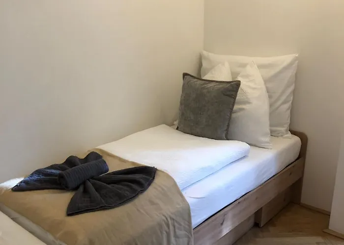 Hartl Apartment *
